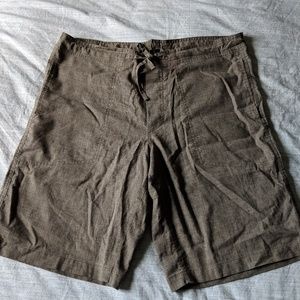 Mens prana yoga shorts